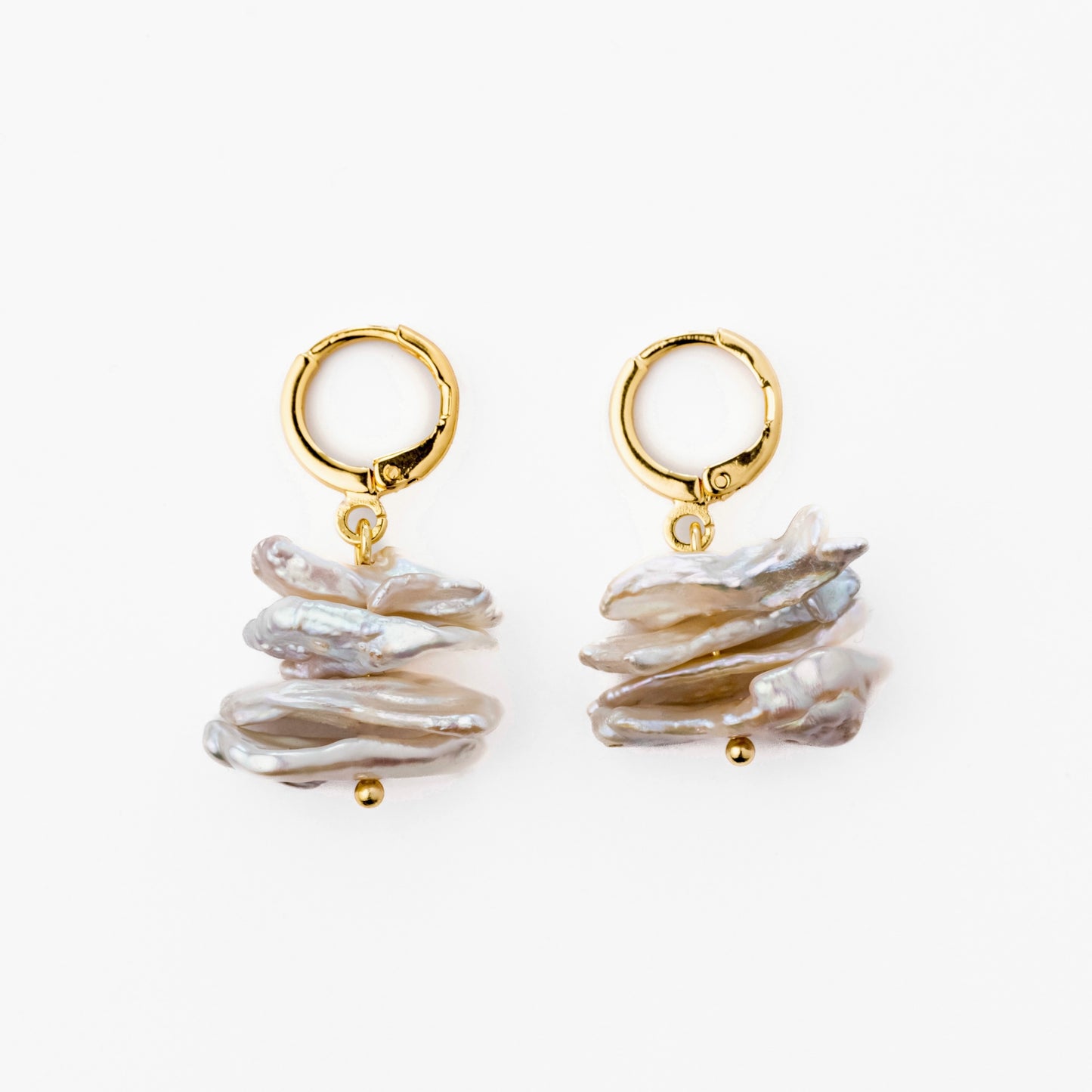 Pearl flakes earrings