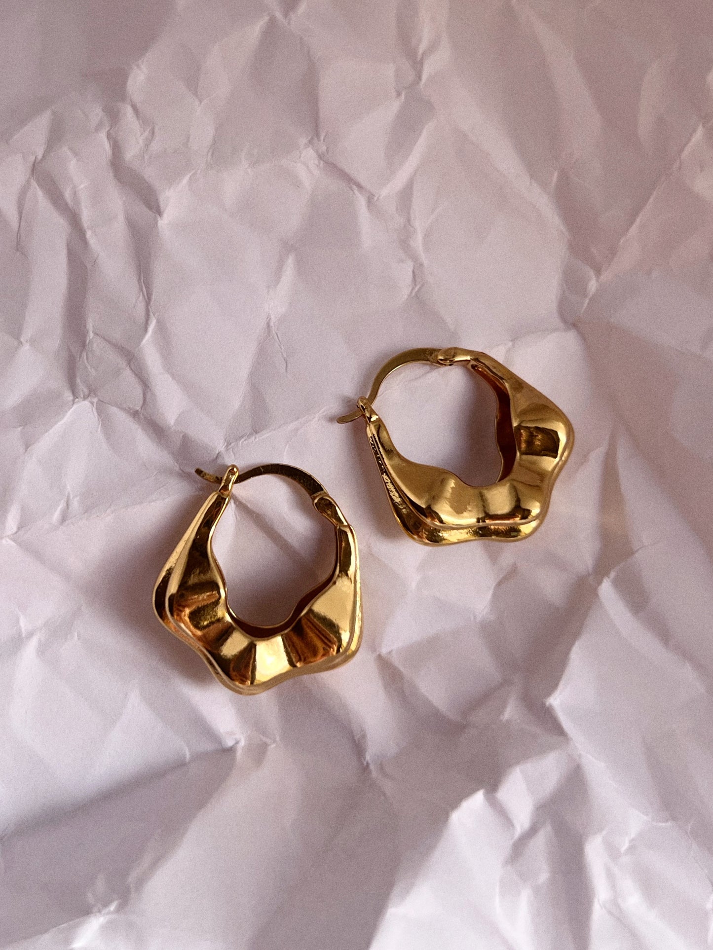 Wave earrings