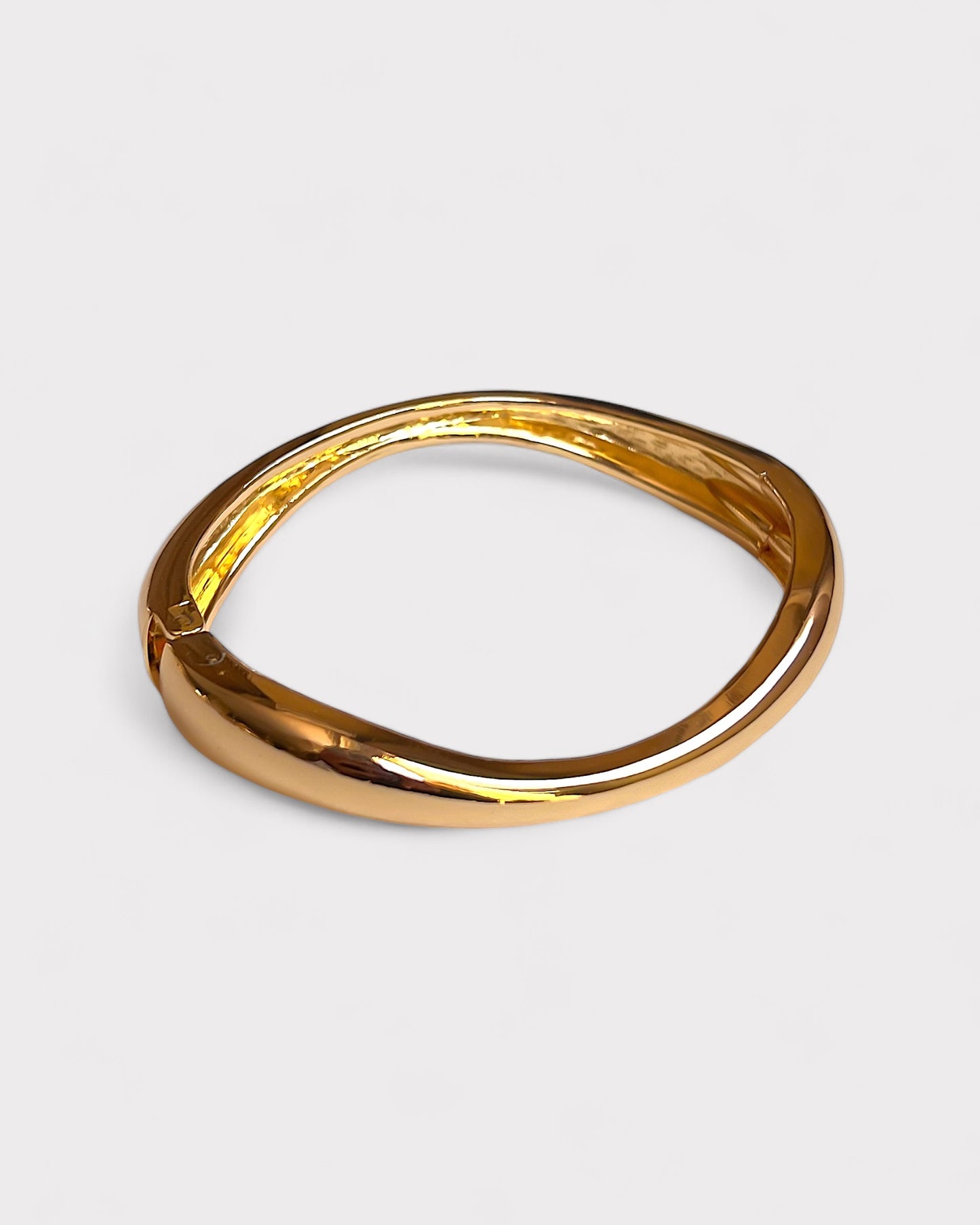 Talia Gold bangle