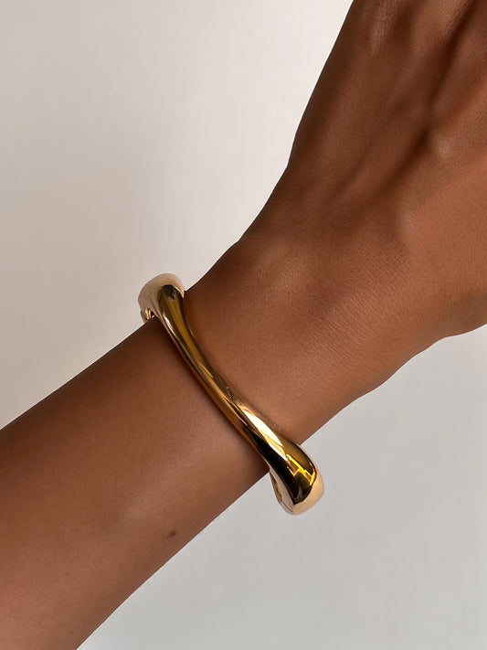 Talia Gold bangle