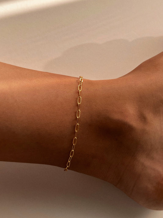 Gauge chain anklet